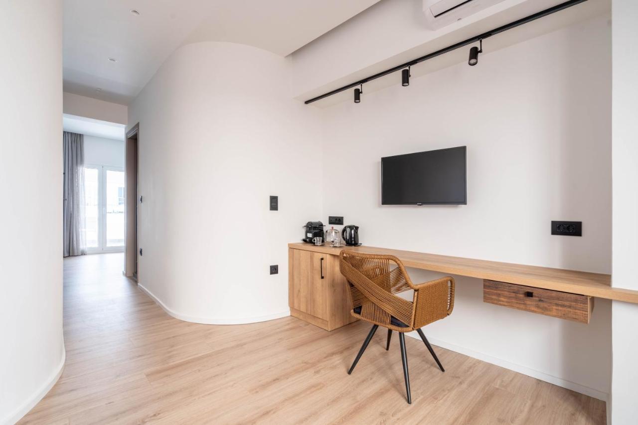 Ermou 40 Suites Атина Екстериор снимка